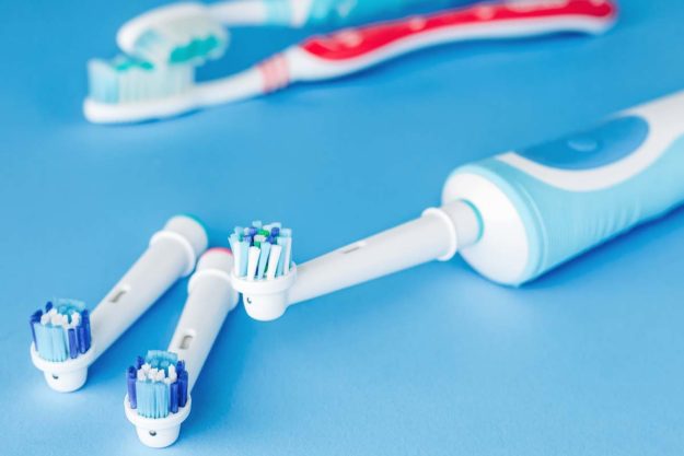 types-of-toothbrushes (1) types of toothbrushes