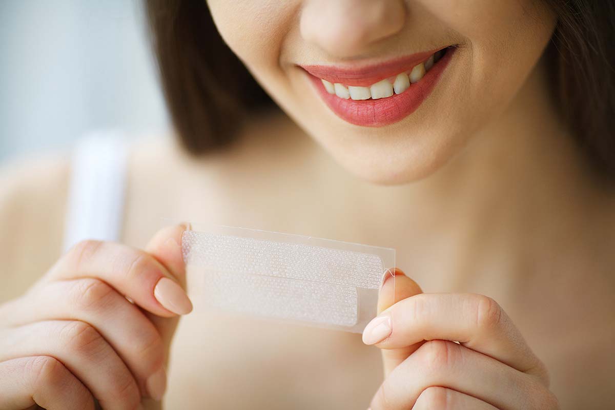 How To Use Whitening Strips in TX General Dentistry Beaumont